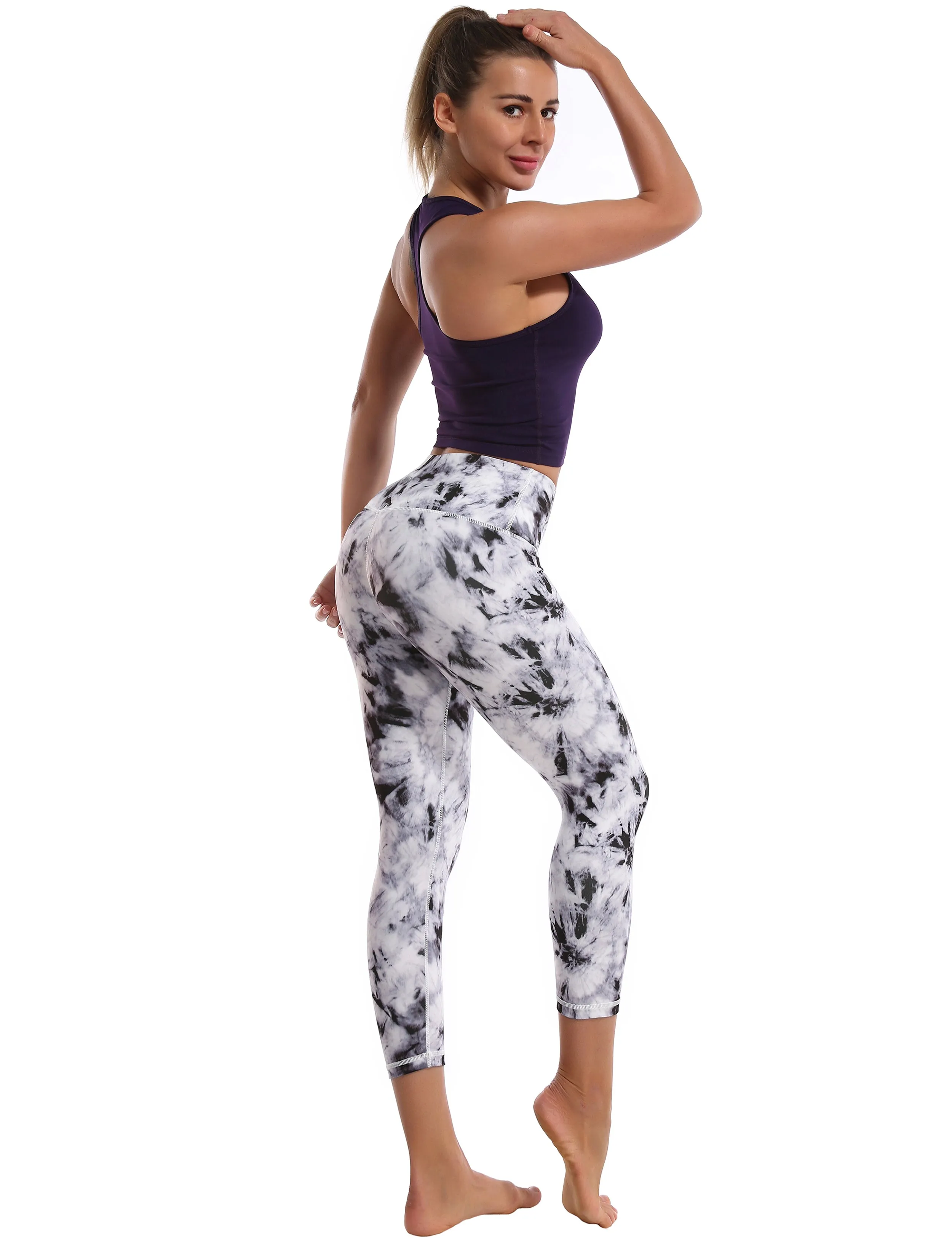 19" High Waist Printed Crop Tight Capris black dandelion_yoga