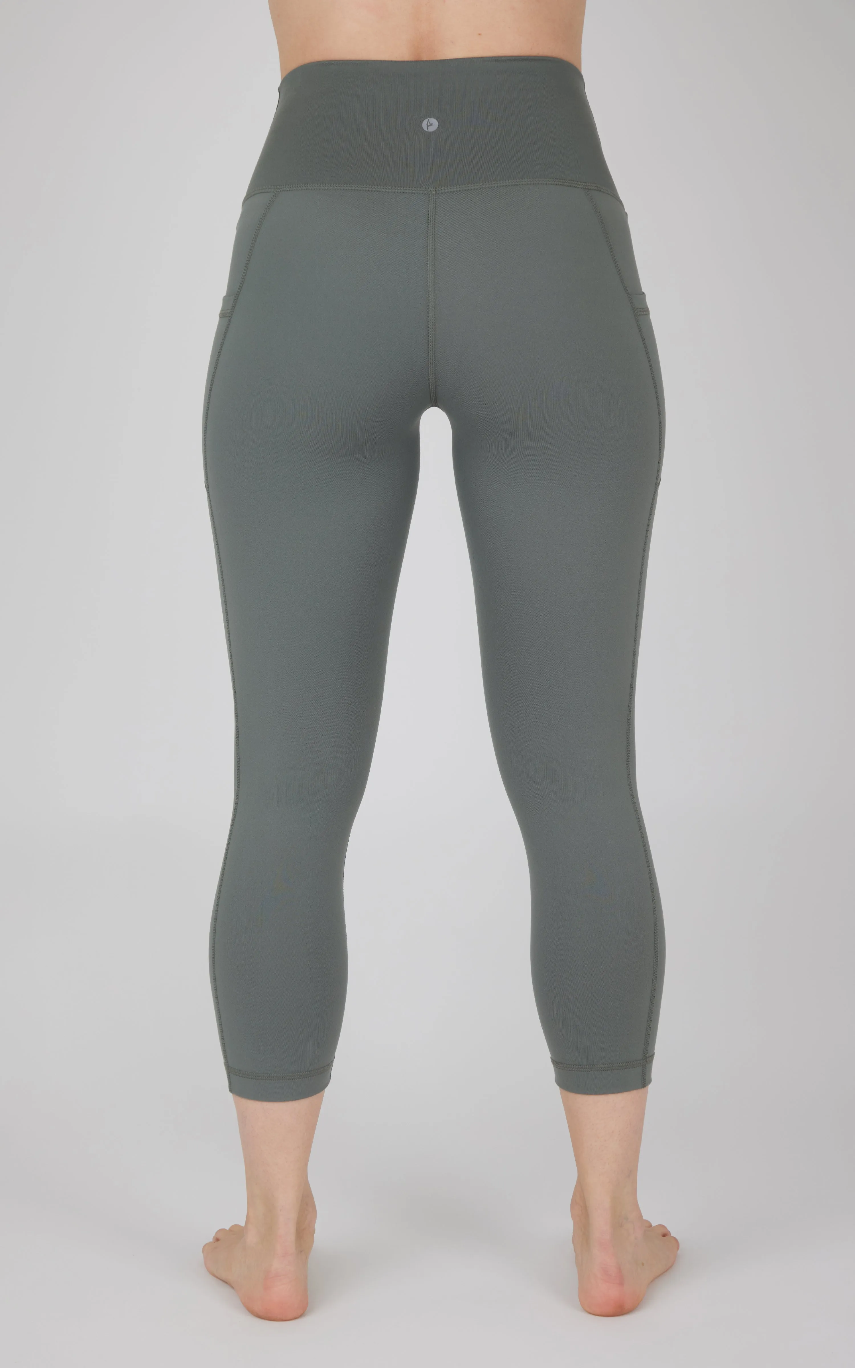 2 PK Interlock Side Pocket and Everyday Capris