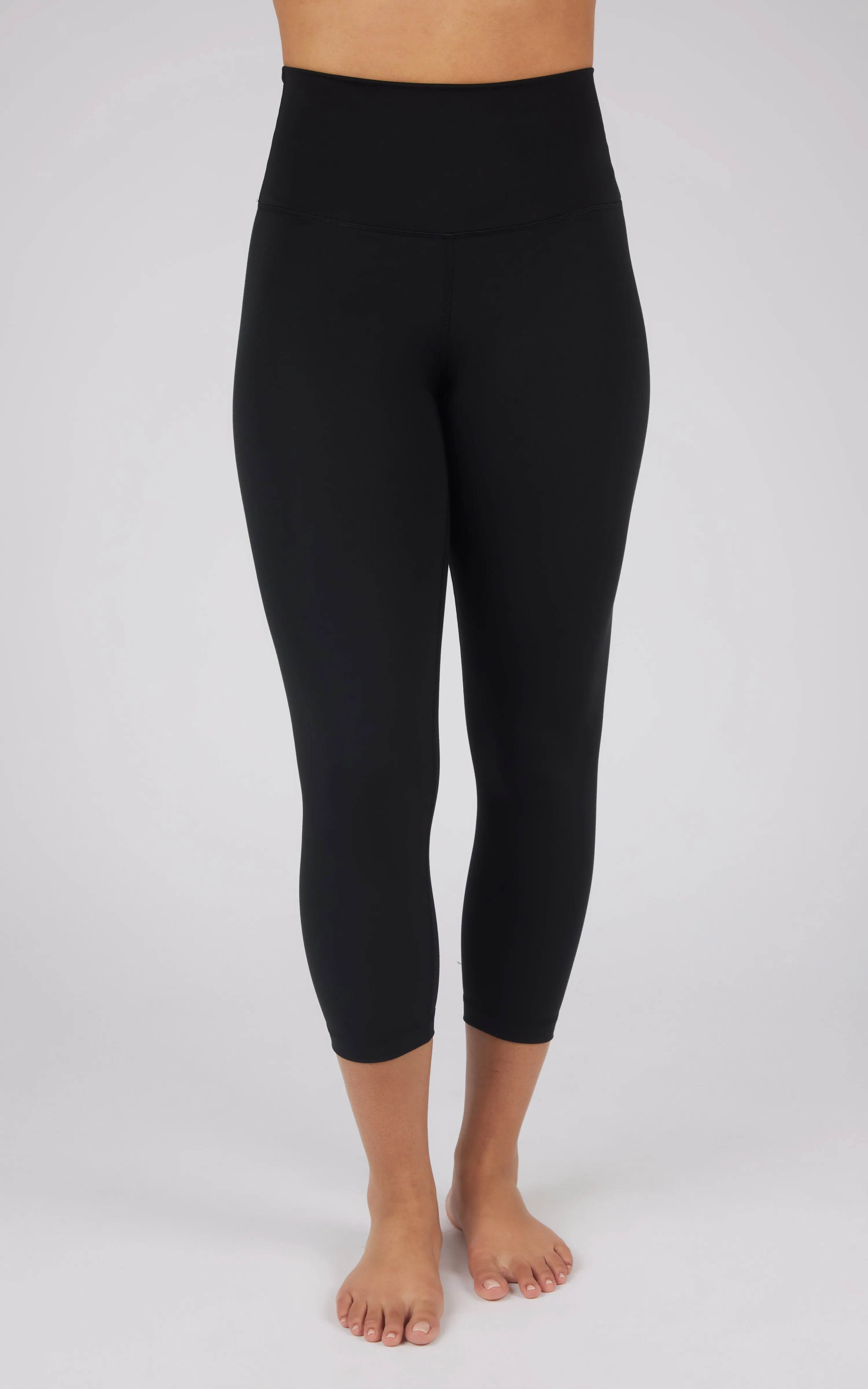 2 PK Interlock Side Pocket and Everyday Capris