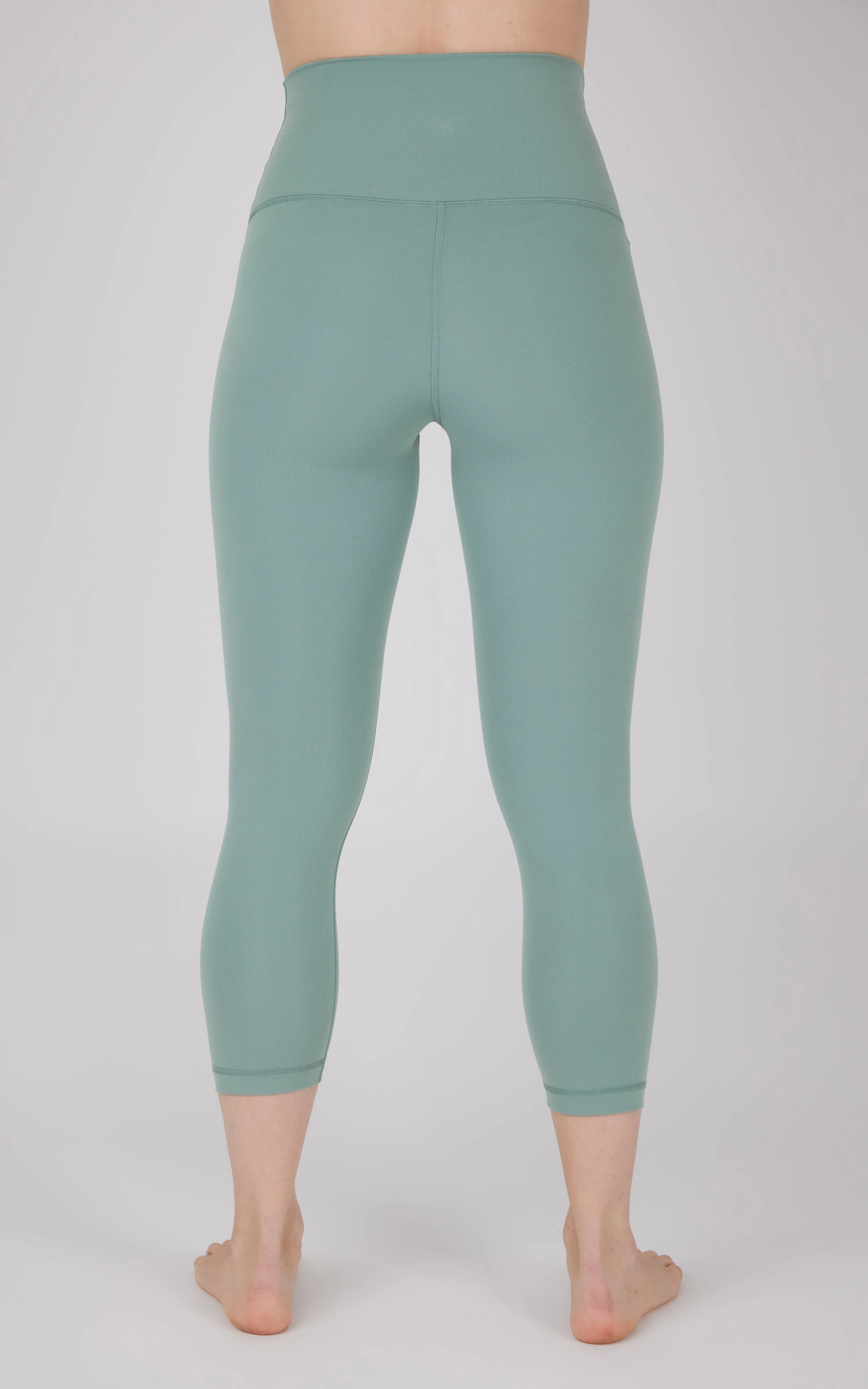 Lux Super High Waist Capri