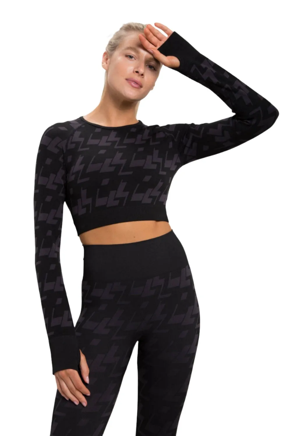 Mono B Seamless Geo Active L/S  Top AT-A09102