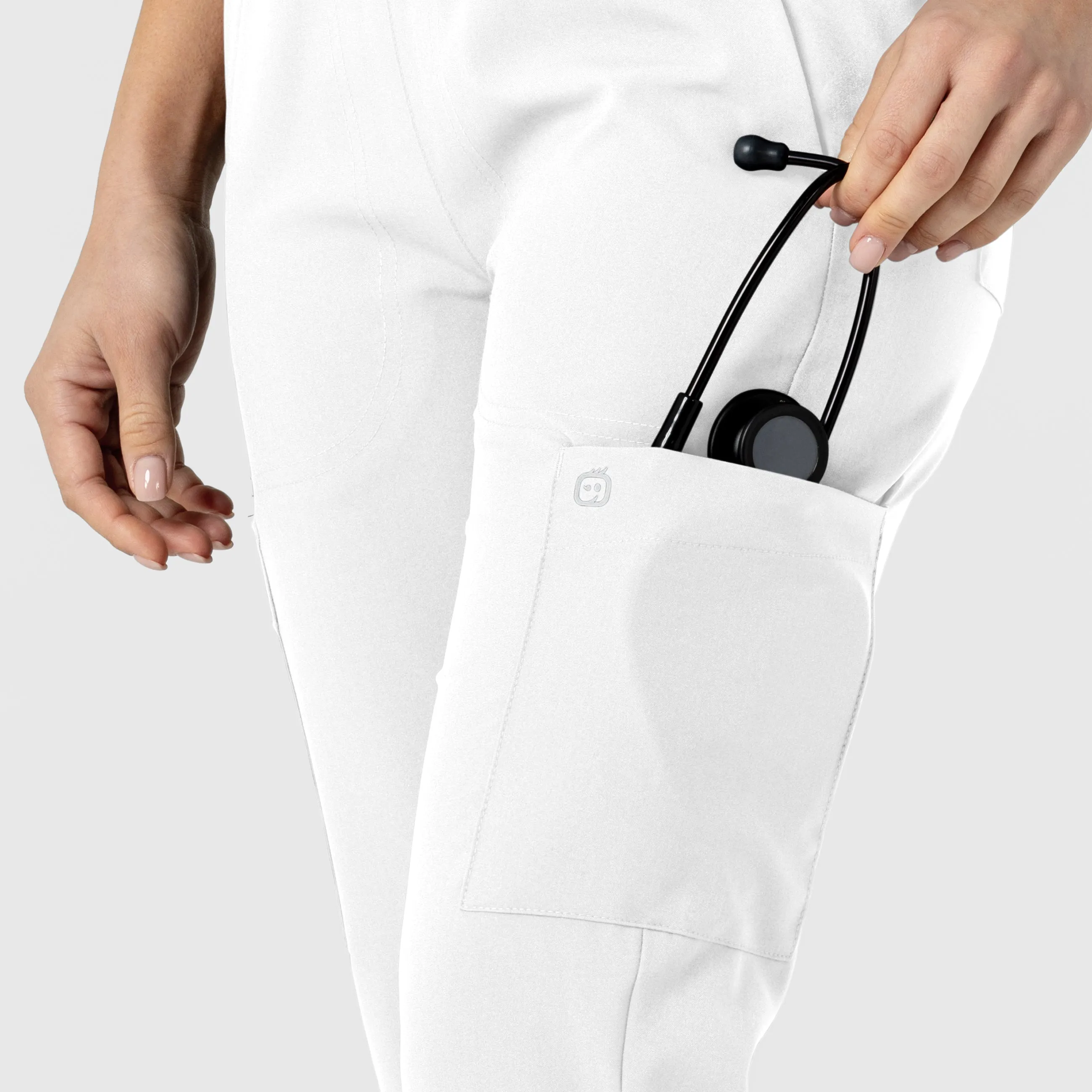 W123 Women's Flex-n-Reach Track Scrub Pant - White